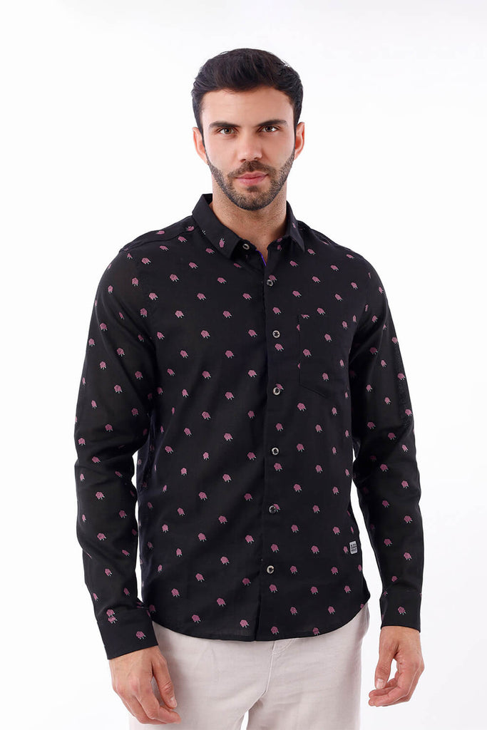 Camisa hombre negro estampado